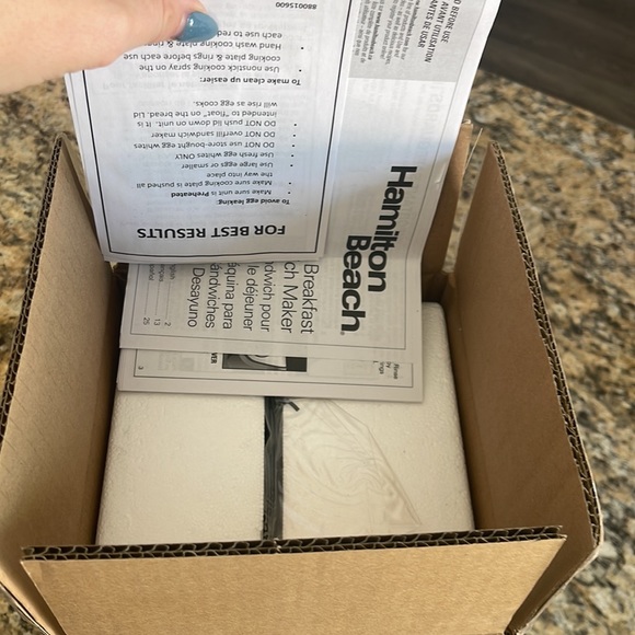 Hamilton Beach Breakfast Sandwich Maker with Egg Cooker Ring - Picture 5 of 5